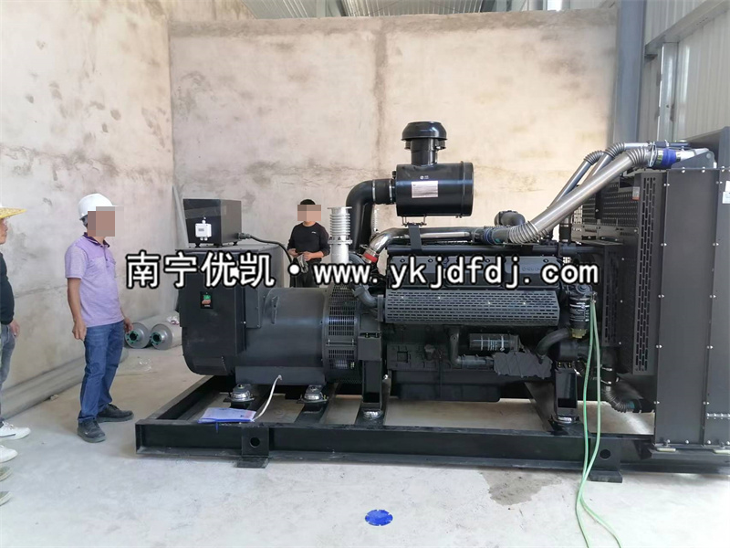 2022年10月24日，上柴600KW發(fā)電機組發(fā)貨廣西某項目工程