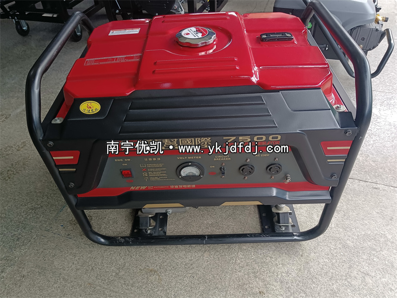 2024年9月12日，客戶到店自提6.5KW汽油發(fā)電機(jī)組